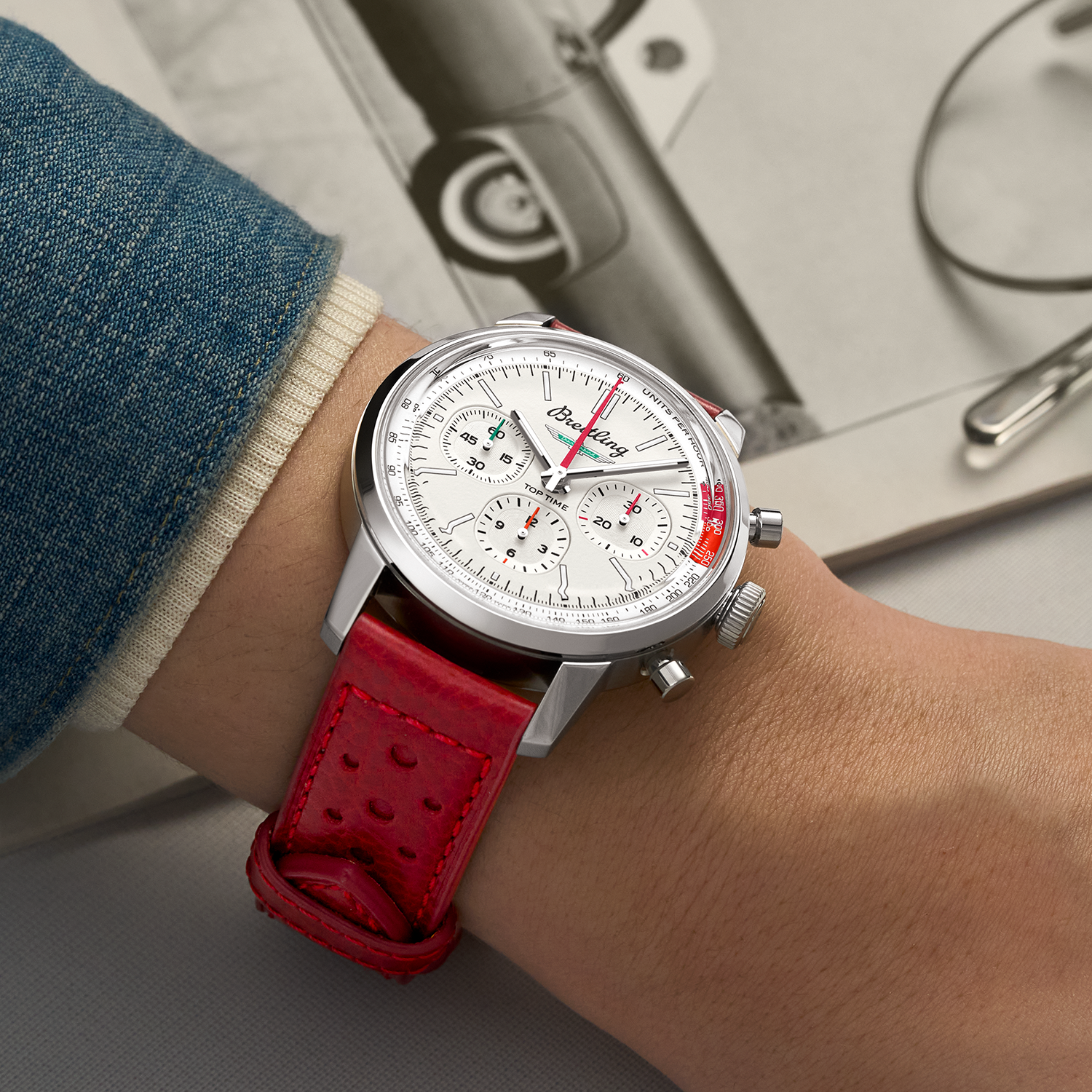Breitling Top Time B01 Ford Thunderbird 41 - Image 5
