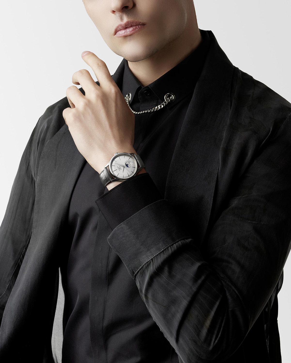 Longines Flagship Heritage Moon Phase - L4.815.4.72.2 - Image 4