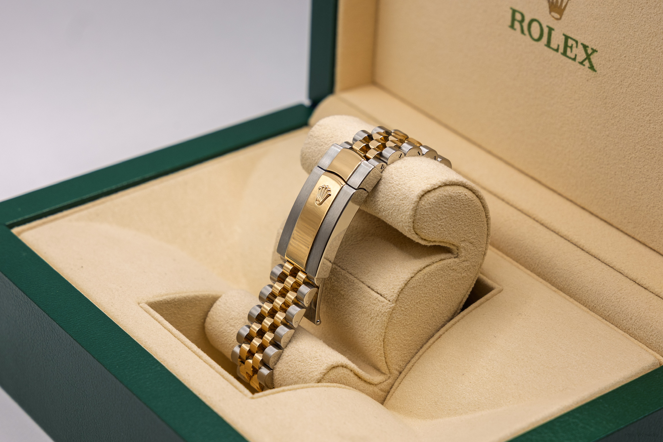 Rolex Datejust 41 gull og stål ref. 126333 - hvit skive - kjøpt 2025 - Image 8